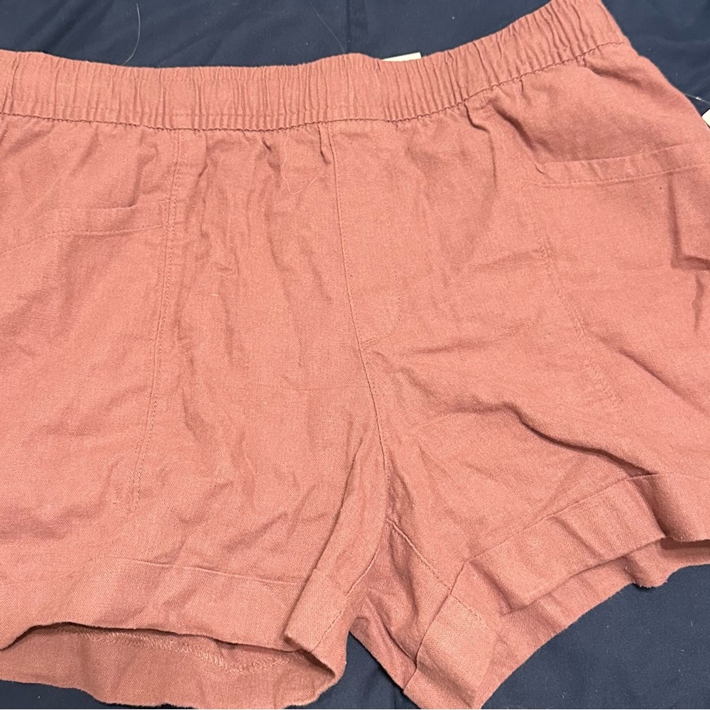 Brand new mauve shorts